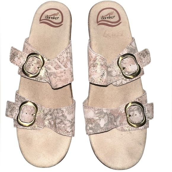 EUC Dansko Women’s Sophie Sandals Beige Tan Gold Hardware Size EU 39 / 9 - Picture 1 of 8